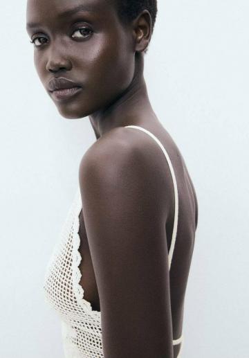 Топ на бретельках