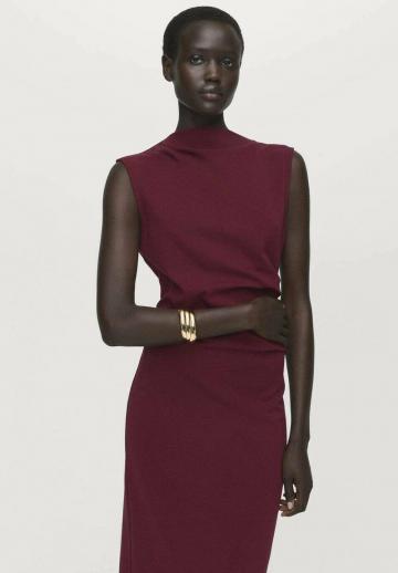 Платье футляр