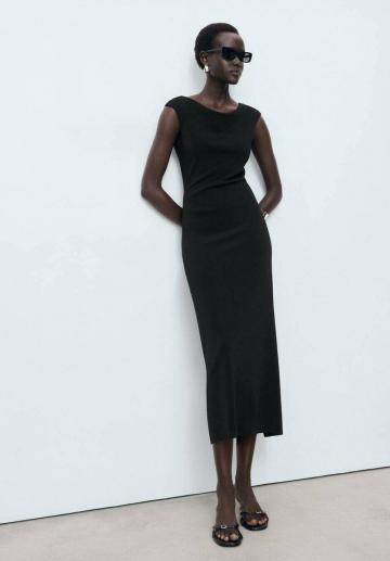 Платье футляр