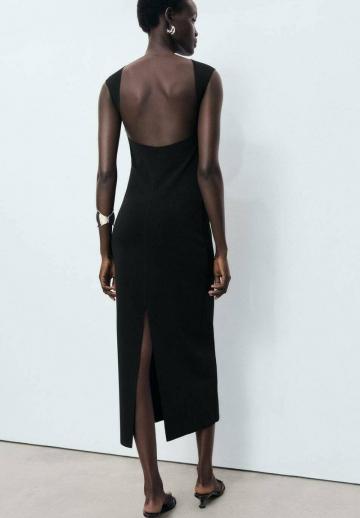 Платье футляр