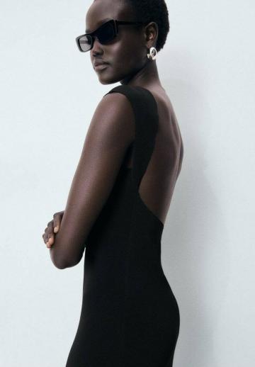 Платье футляр