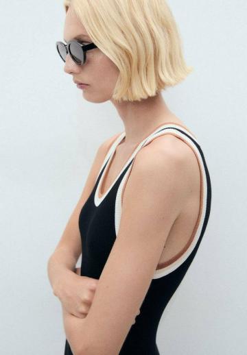 Вязаное платье