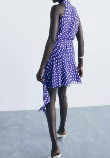 Короткое платье