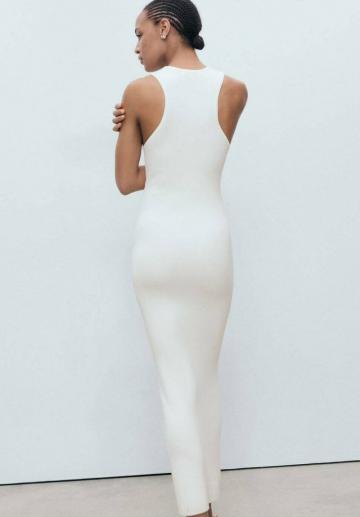 Платье футляр