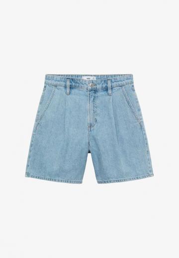 Джинсовые шорты