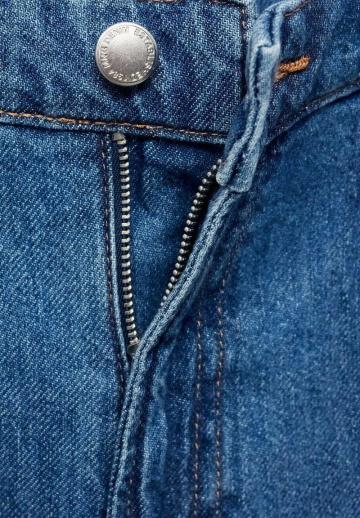 Джинсовые шорты