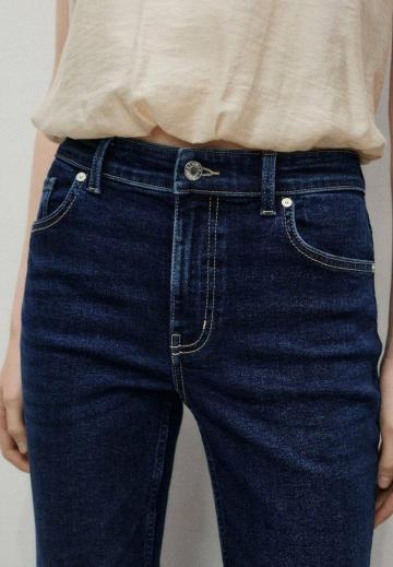 Джинсы
