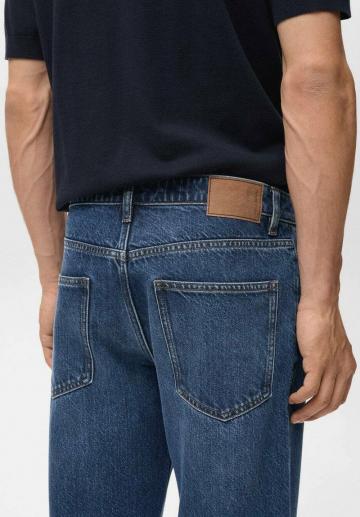 Прямые джинсы