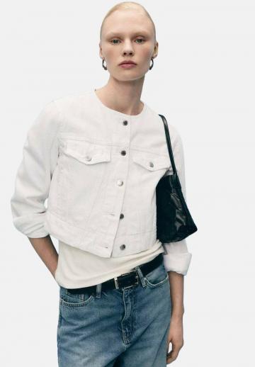 Джинсовая жилетка