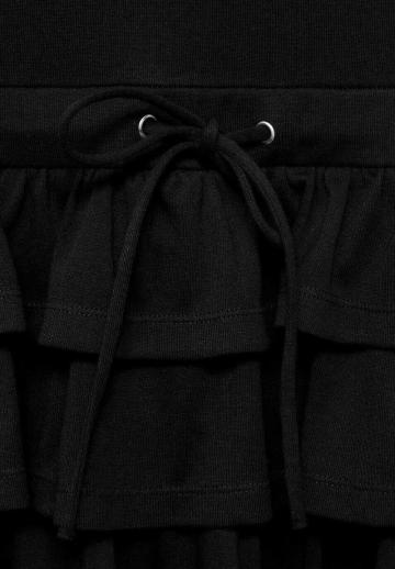 Короткое платье