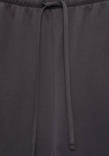 Спортивные штаны