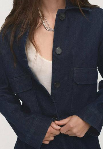 Джинсовая куртка