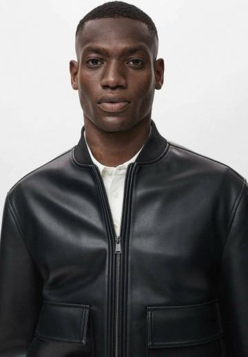 Куртка бомбер