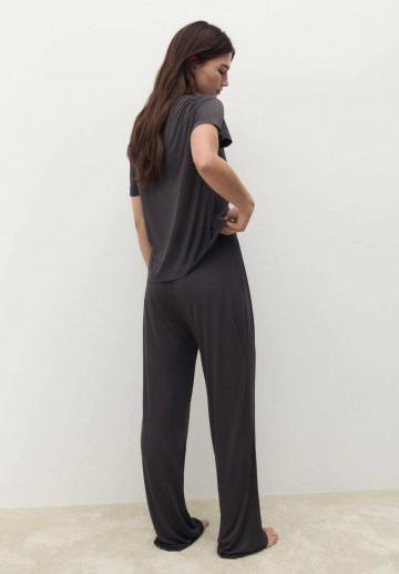 Спортивные штаны