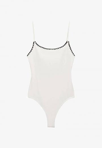 Слитный купальник