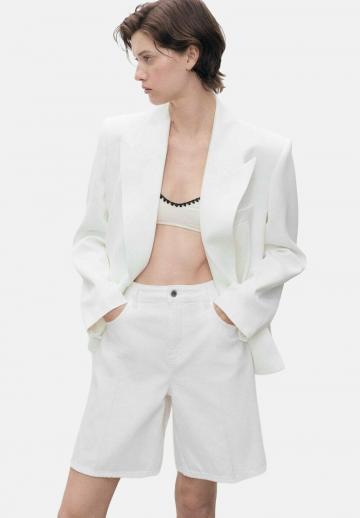 Джинсовые шорты