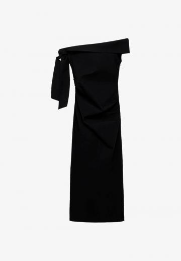 Платье футляр