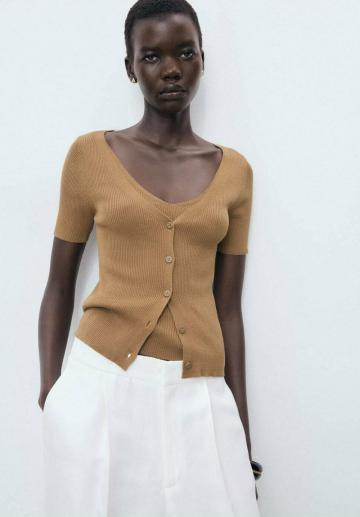 Вязаная кофта