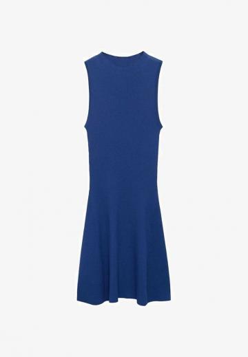 Вязаное платье