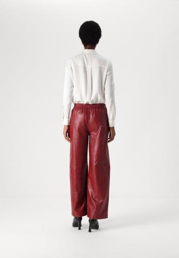 Кожаные штаны