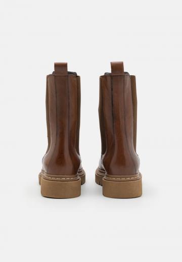 Ботинки челси