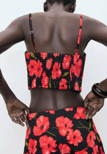 Топ на бретельках