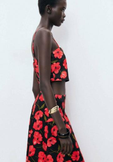 Топ на бретельках