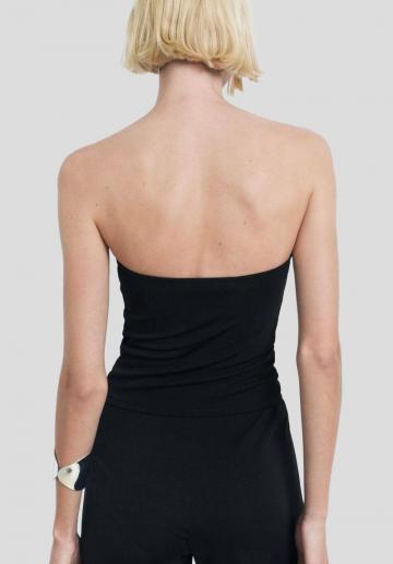 Топ без бретелек