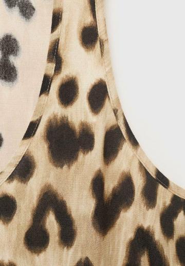 Блузка без рукавов