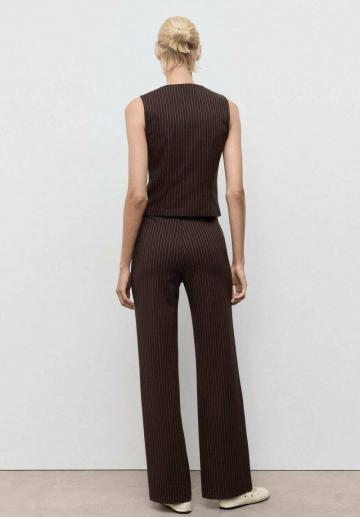 Блузка без рукавов