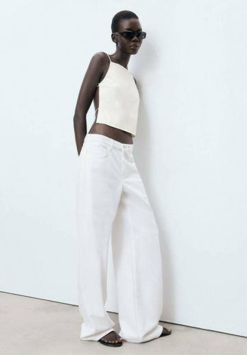 Топ на бретельках