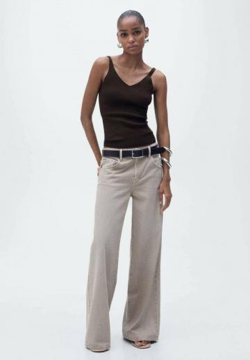 Топ на бретельках