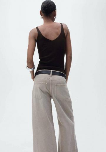 Топ на бретельках