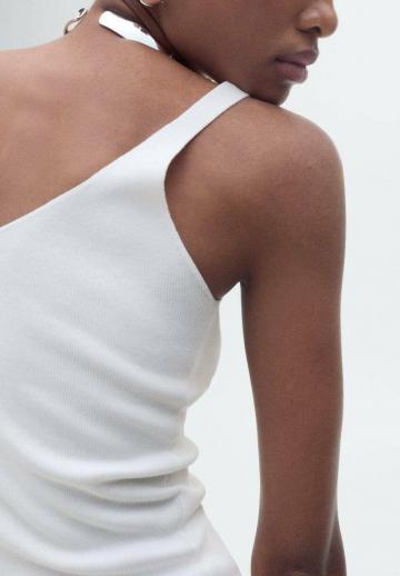 Топ на бретельках