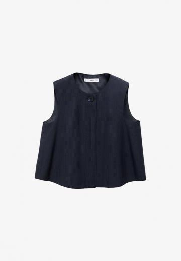 Блузка без рукавов