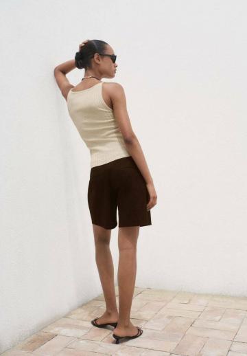 Топ на бретельках