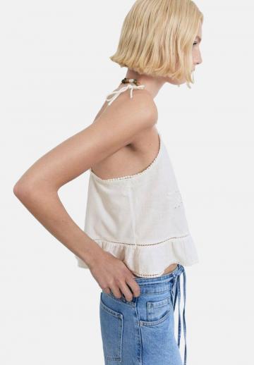 Топ на бретельках
