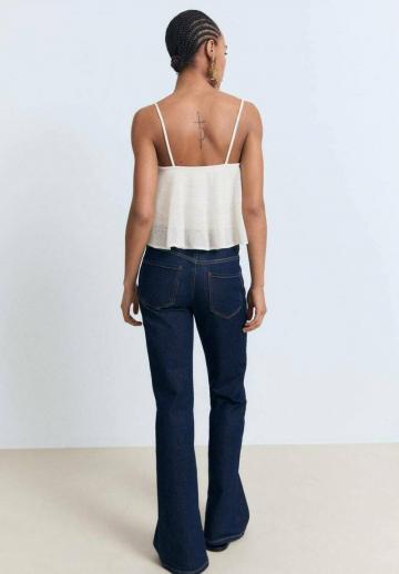 Топ на бретельках