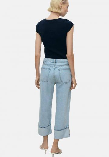 Короткие джинсы