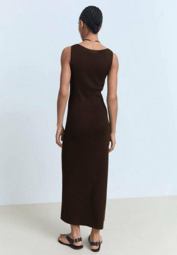 Вязаное платье