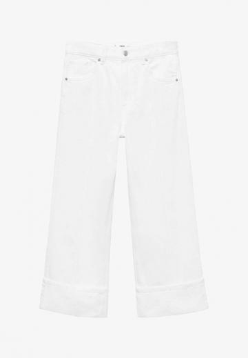 Короткие джинсы