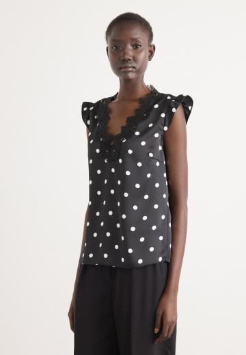 Атласная блузка