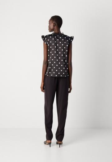 Атласная блузка