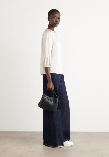 Шелковая блузка