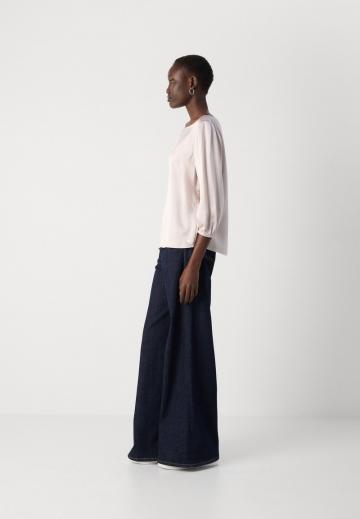 Шелковая блузка