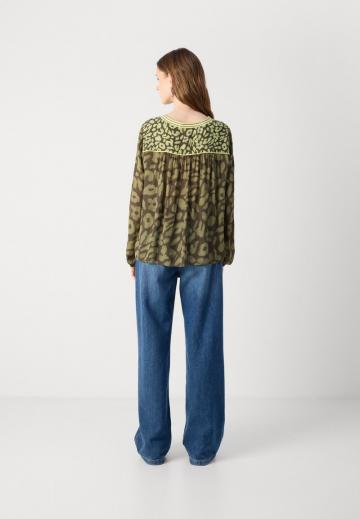 Шифоновая блузка