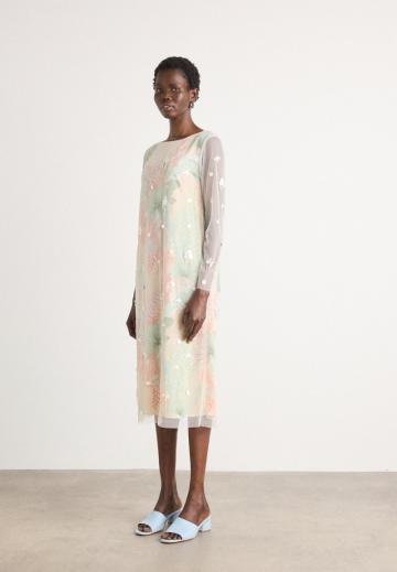 Коктейльное платье