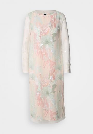 Коктейльное платье