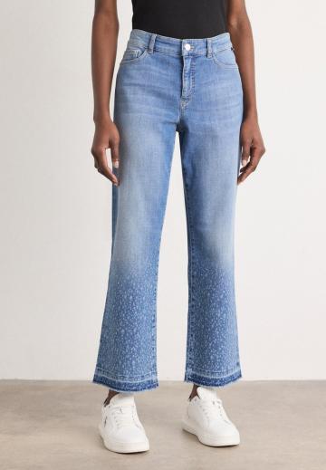 Короткие джинсы