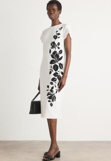 Платье футляр